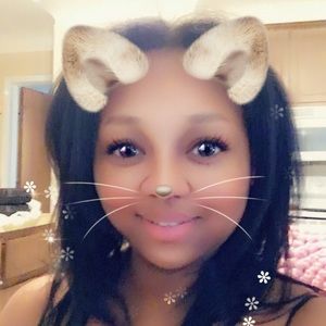 Meet your Posher, Kimberly